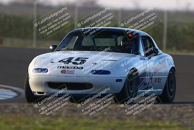 media/Jan-18-2026-CalClub SCCA (Sun) [[8bc6468723]]/Group 7 Race/Turn 1/